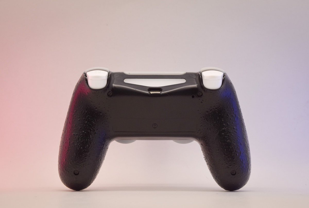 ᴱⁿᴰ 𝙧𝙮𝙯𝙞𝙦𝙯 tweet media