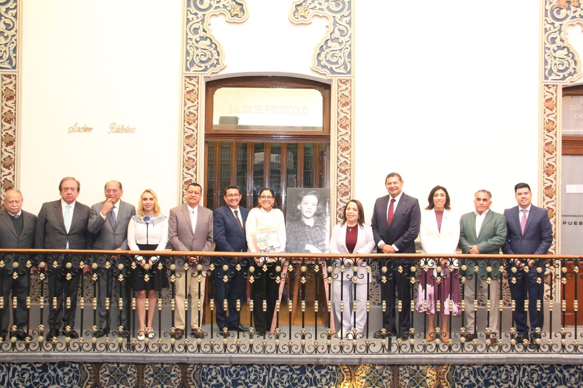 Revista Única tweet media