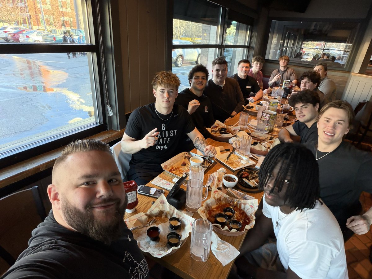 Phil DeCapito tweet media