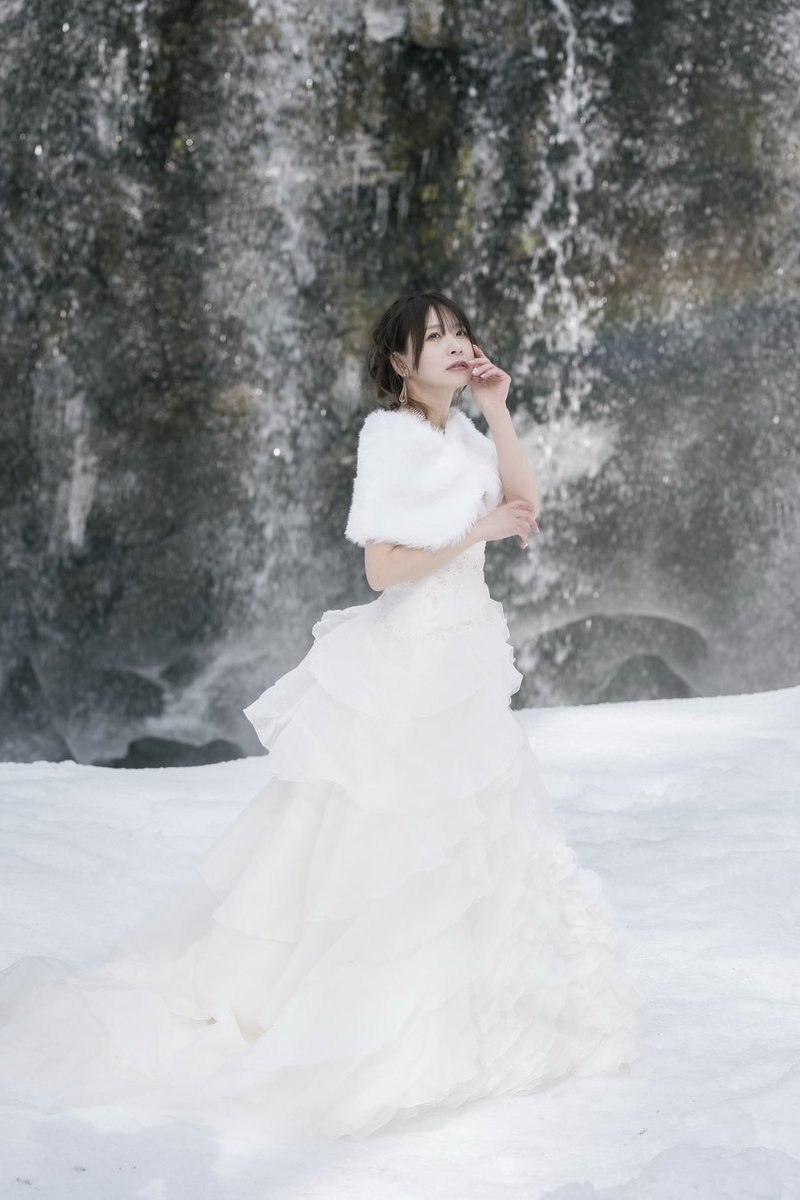 sun8_himawari's tweet photo. 2026.2月🗓️
JINさんのセミナー&amp;Fun!撮影会にて

雪❄️×ドレス👗×たき×虹🌈
スペシャルIVコラボ✨
美しい。。

お寒い中ありがとうございました😊📸

#長野県撮影会 #Fun撮影会 #ドレスポートレート #雪撮影 https://t.co/gPsJLcy42S