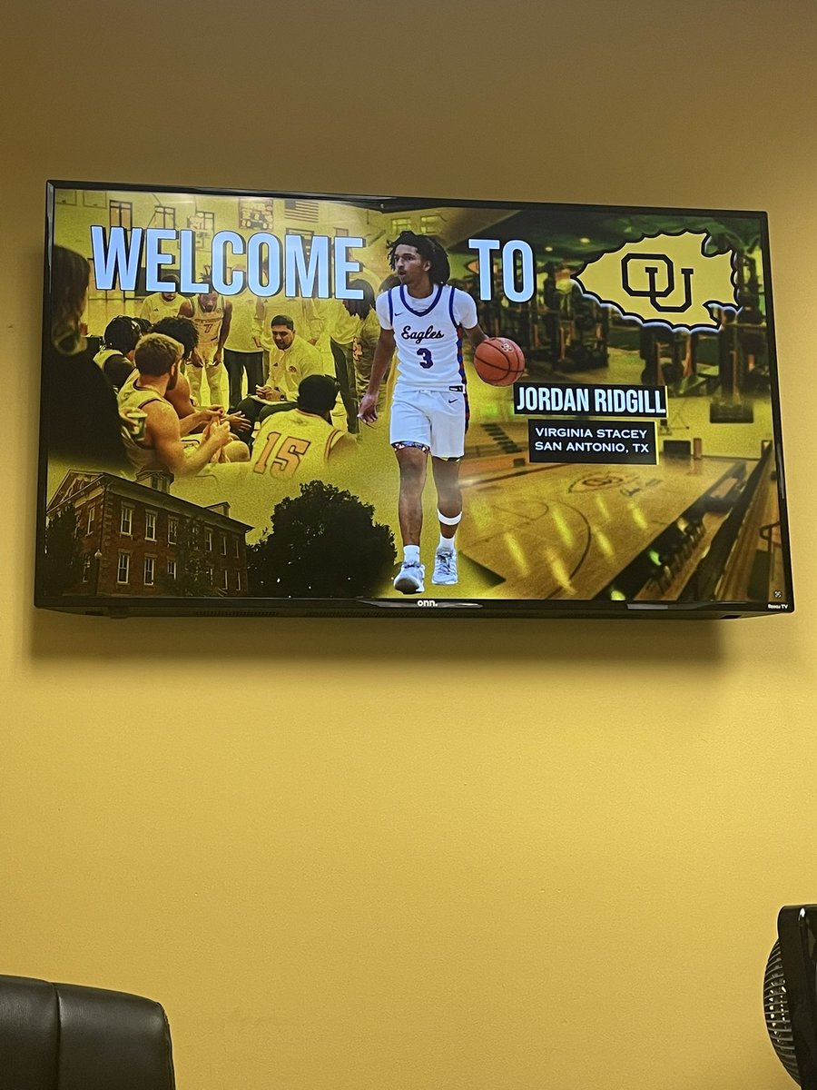 JordanRidgill's tweet photo. Thank you @Coach__Lehman @JamieBatish @braveshoops For having me on an official visit today!! Had A Amazing time! Go braves?!?!
@CoachjpKH @SAKHNXTPRO https://t.co/nIKnwYJTOj