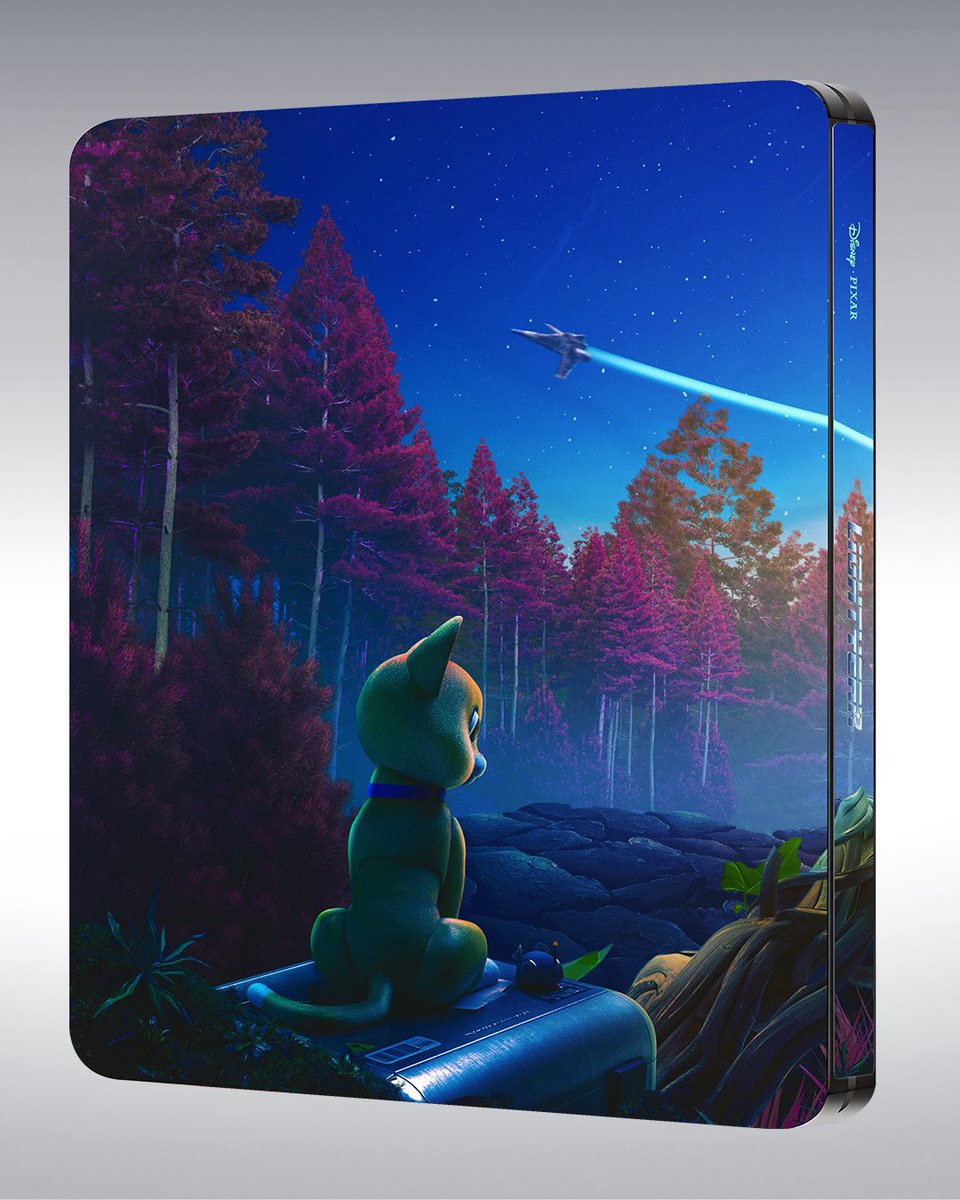 Lodgiko's tweet photo. Lightyear (2022)
.
Hey folks !  Been a bit quiet last week with this series due to the work i had to do for opening the shop. But now this is done i’m happy to present you Lightyear! Hope you all will enjoy this one !
.
#lightyear #steelbook #pixar #disney #space https://t.co/bCZrcR9yeK