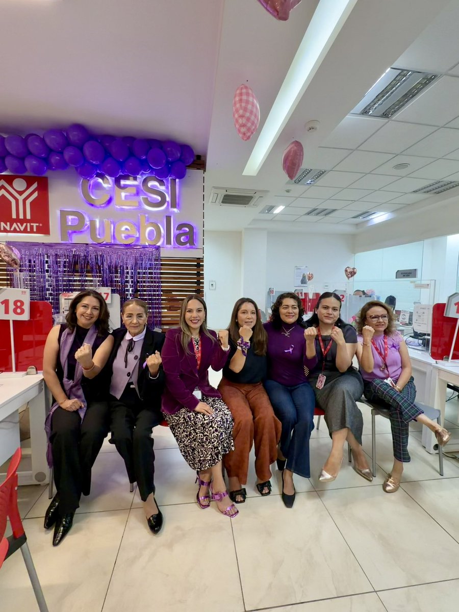 estebiferloza's tweet image. En el #Infonavit #Puebla conmemoramos el #DíaInternacionalDeLaMujer  reconociendo la fuerza, resiliencia y liderazgo de nuestras trabajadoras lideradas por @Claudiashein. Juntos seguimos impulsando la igualdad y el empoderamiento 💜
#DíaInternacionalDeLaMujer #PoderFemenino