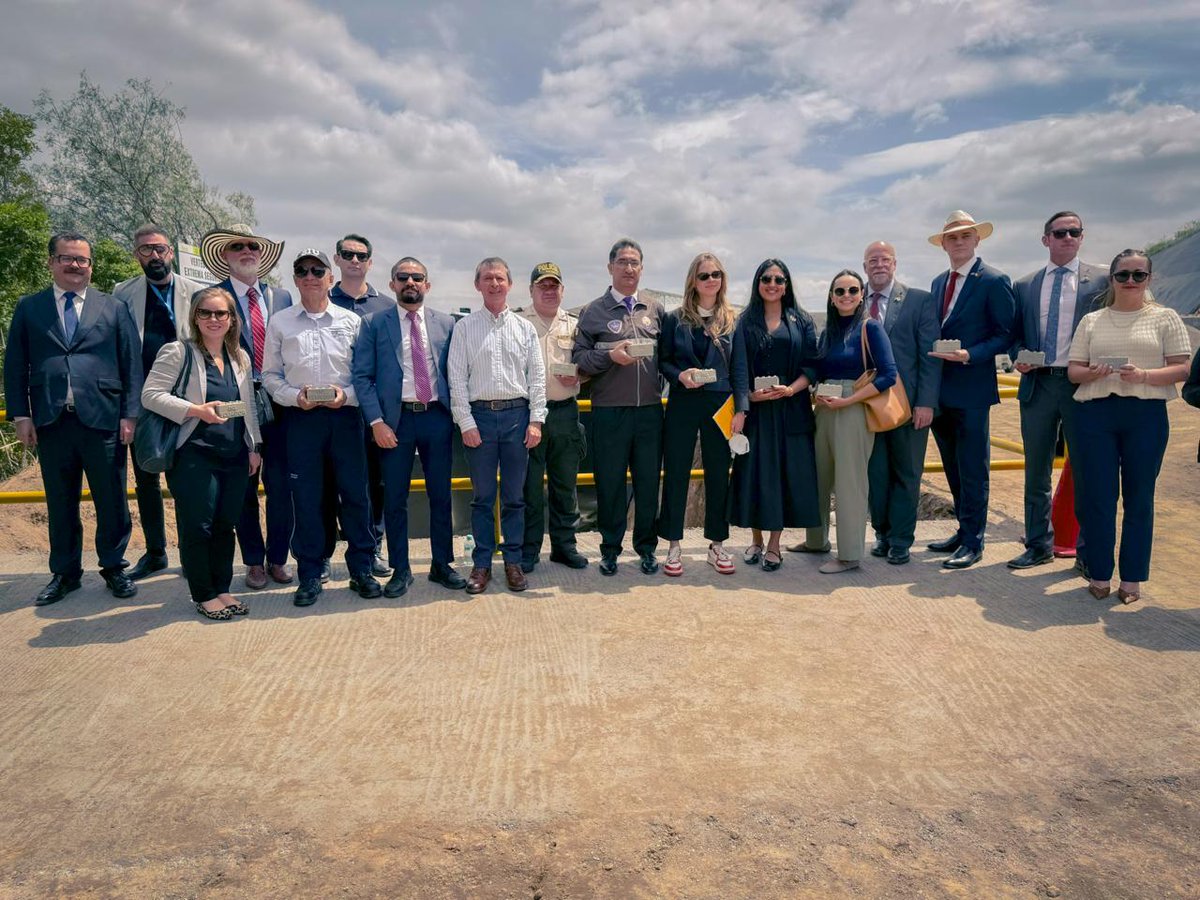 US Embassy Ecuador tweet media