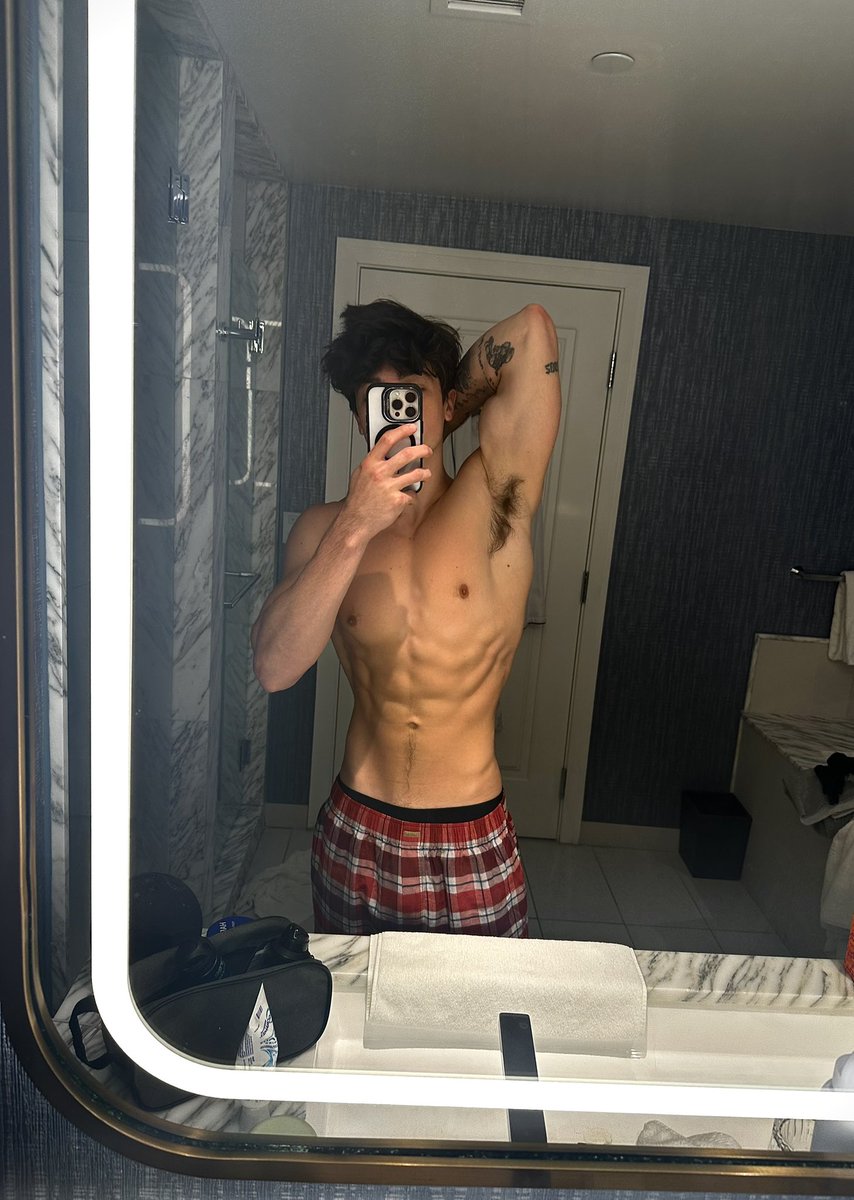 Joey Birlem tweet media
