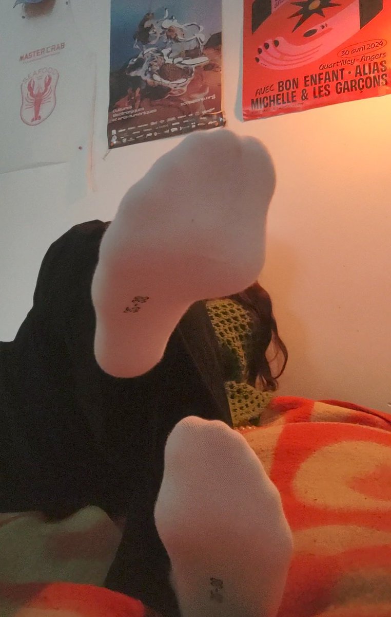 ☽︎⋆ 𝑫𝒂𝒎𝒆 𝑪𝒚𝒂𝒏𝒖𝒓𝒆 ⋆☾︎ tweet media