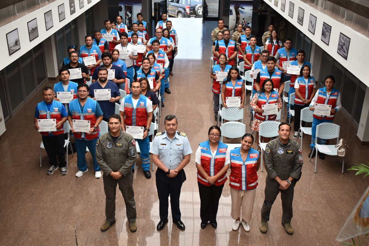 Fuerza Aérea del Perú tweet media