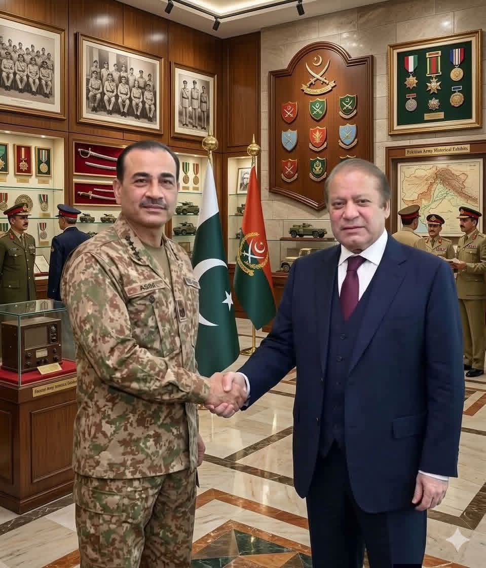 SardarAqeel01's tweet photo. پاکستان سے محبت کا دعوی تو سبھی کرتے ہیں لیکن سرزمین پاکستان جس پر فخر کرتی ہے وہ یہی لیڈرز ہیں۔🇵🇰😊🥀🤲🫵
#standwithpakarmy
#standwithpakistan🇵🇰 https://t.co/vze5ICQVMs