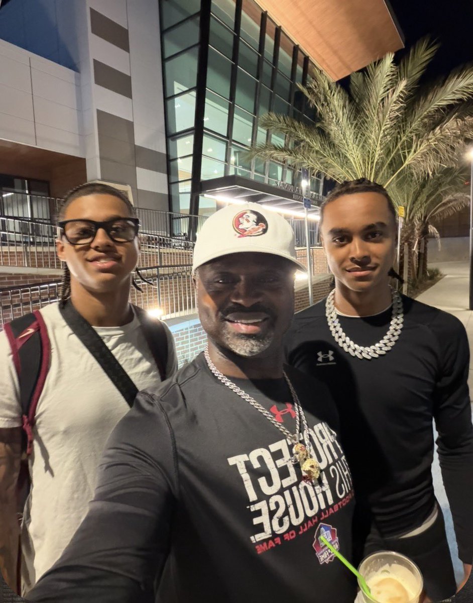 Dexter Carter tweet media