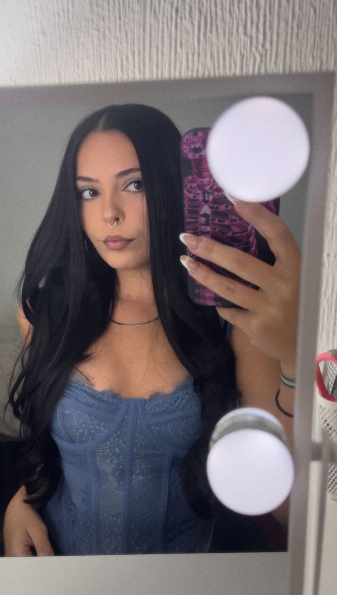 Alii ✨ tweet media