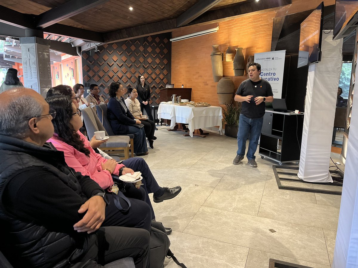 Alfredo Mora tweet media