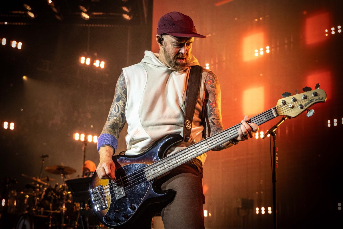 Dave Phoenix Farrell tweet media