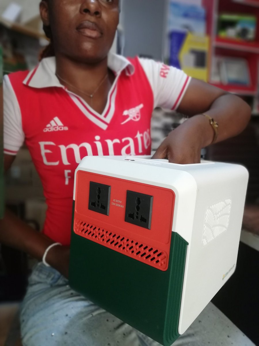 GraySolar tweet media