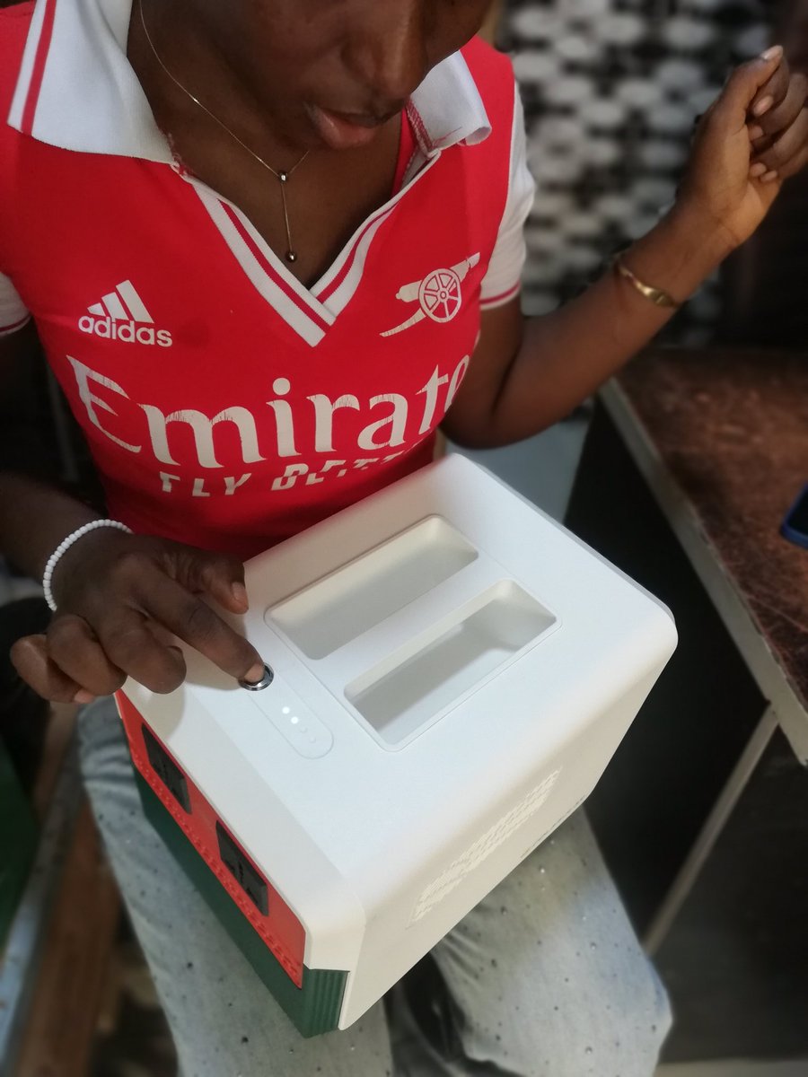 GraySolar tweet media