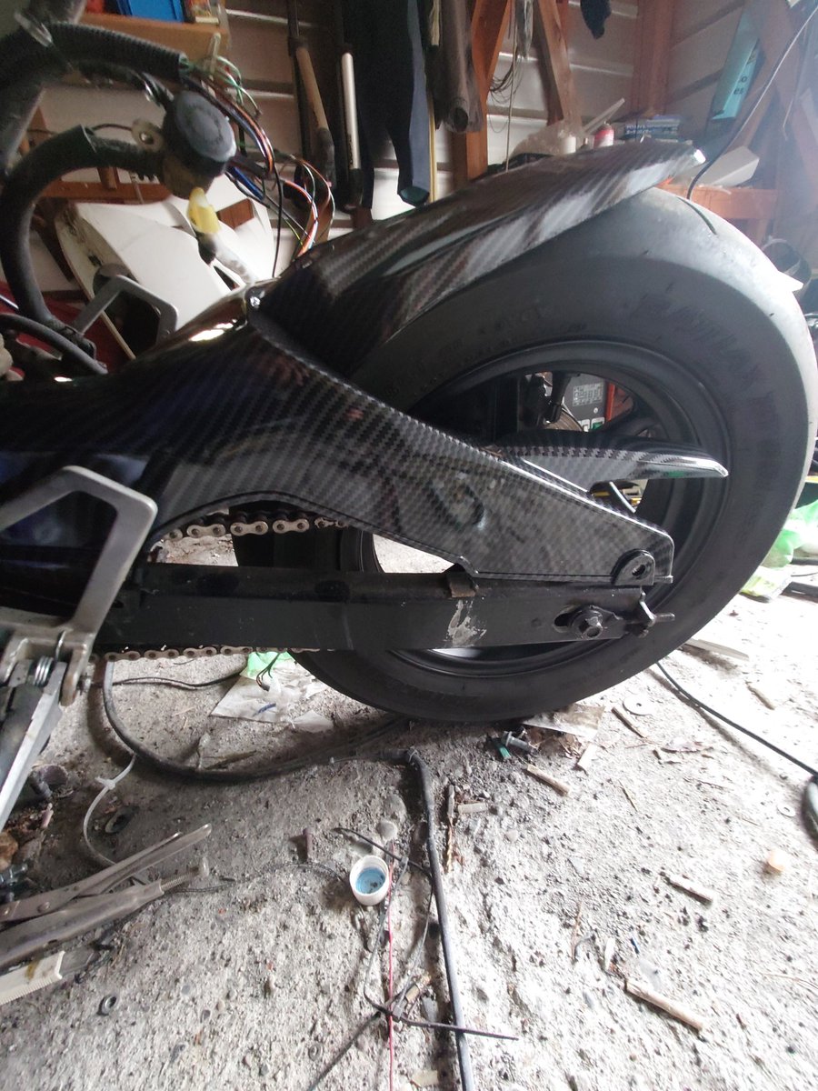 皆の丸山さん tweet media