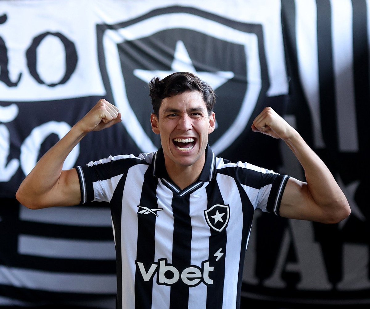 🇻🇪🇧🇷OFICIAL : Nahuel Ferraresi es nuevo refuerzo del Botafogo en Brasil.

Llega en condición de préstamo con opción de compra por parte del Sao Paulo.