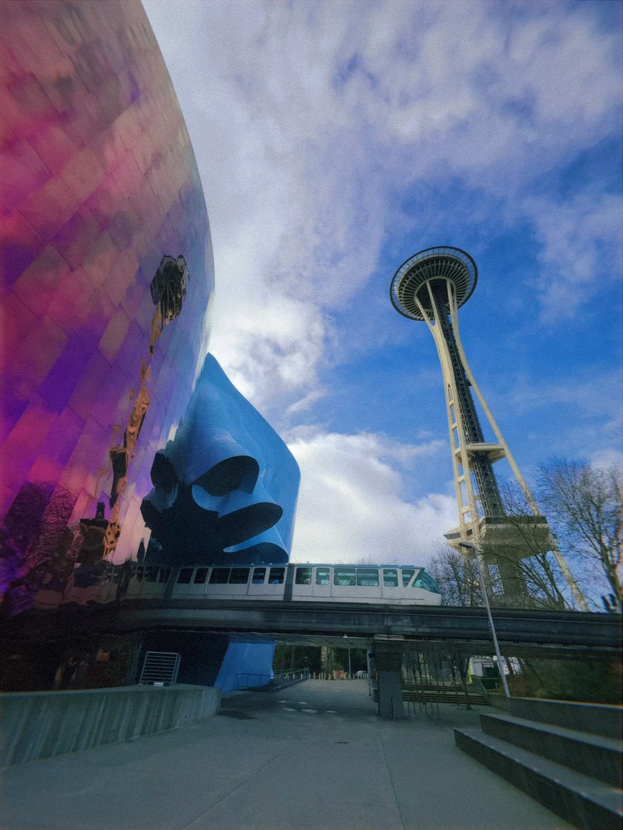 Seattle Monorail tweet media