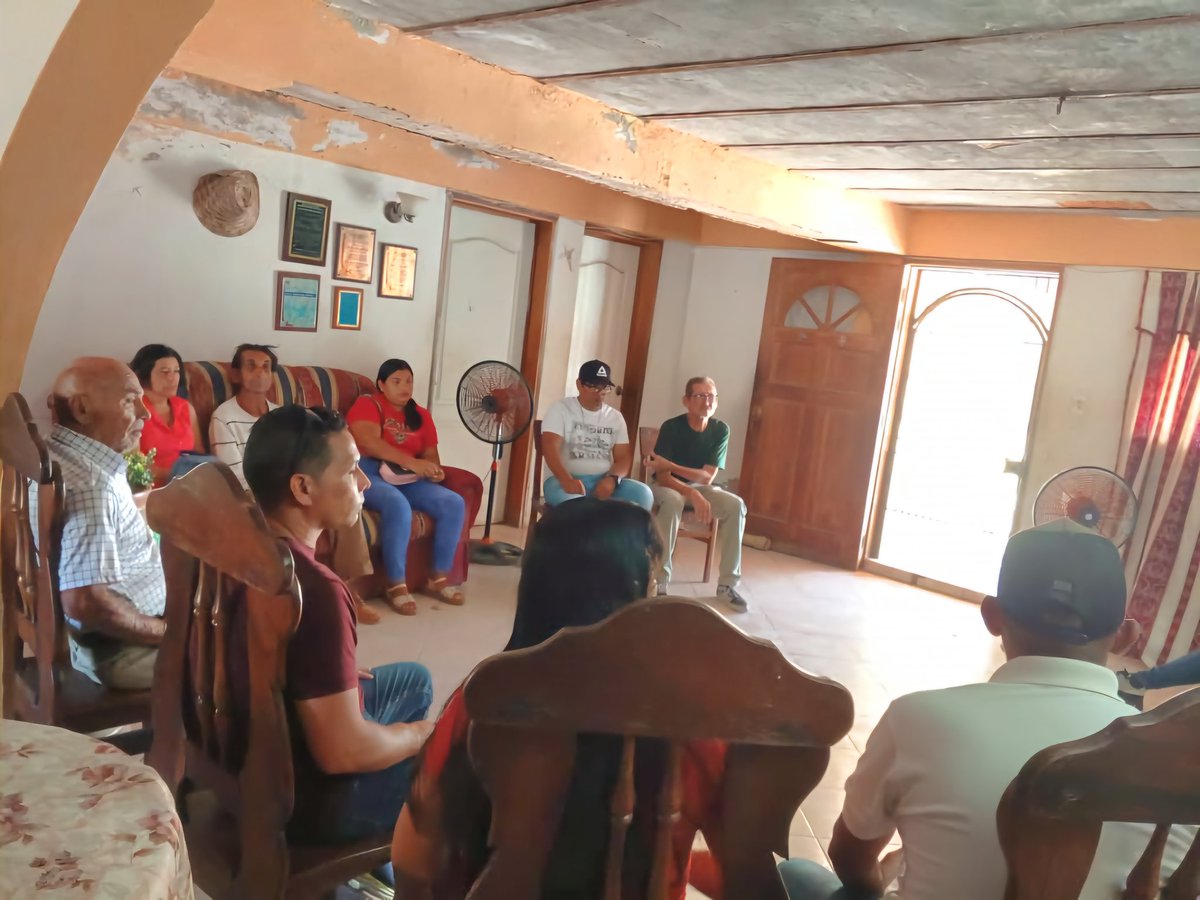 📍Municipio #Díaz | El CEM de AD en Resistencia se reunió para planificar las próximas acciones de trabajo y organización. Seguimos demostrando que somos el partido del pueblo y que en Nueva Esparta estamos más vivos que nunca.

¡La organización es fundamental para la libertad!🇻🇪