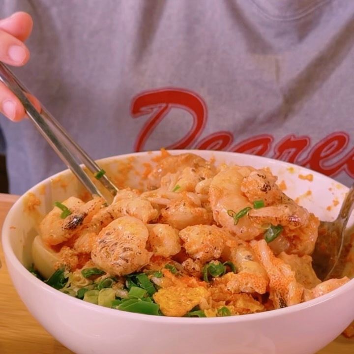 生活太难了，但ice creamit's really 很让人无法拒绝。🏦