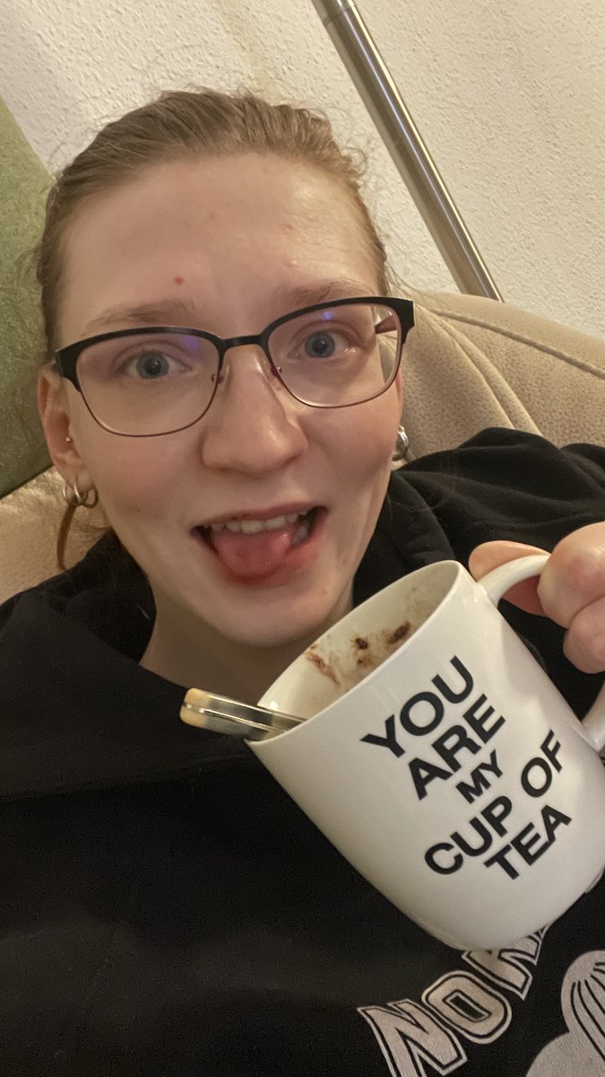 FinaFoxy tweet media