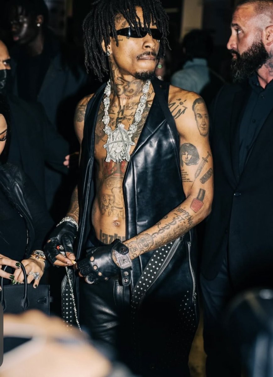 mssslimeto's tweet photo. all i know is this man is so sexy😩! https://t.co/DlyqxLQKHJ