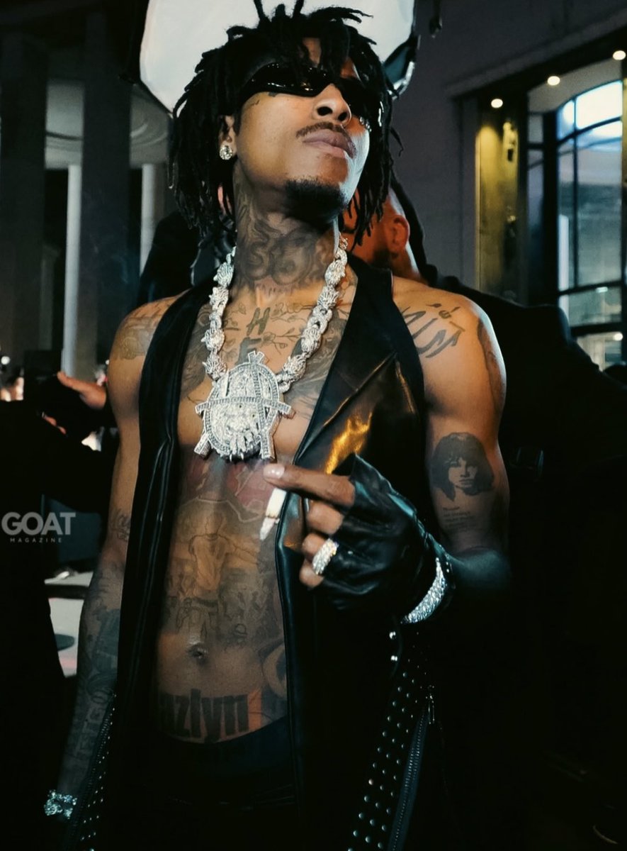 mssslimeto's tweet photo. all i know is this man is so sexy😩! https://t.co/DlyqxLQKHJ