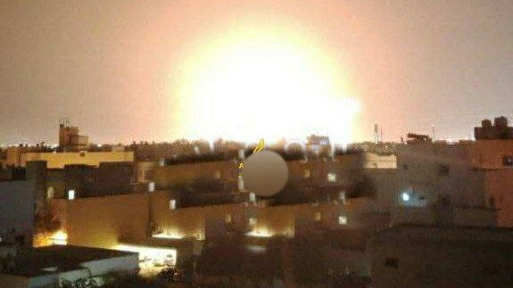 عاجل الآن🚨

"إيران" تتوعد باستهداف "مفاعل ديمونا" الإسرائيلي بــ"صواريخ مدمرة" تستخدم لأول مرة✨

Night is too Dark for you🇮🇱
#Iran #TelAvivUnderAttack #telavivyanıyor
#صوت_الانفجارات