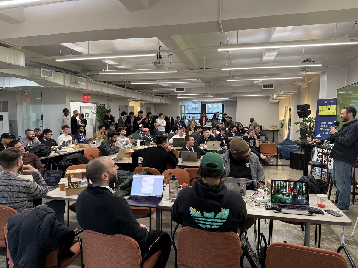 David | Arbitrum (💙,🧡) tweet media