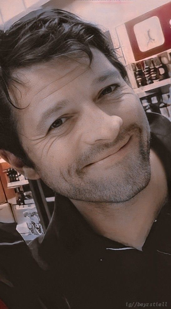 MISHACOLLINSFAN tweet media