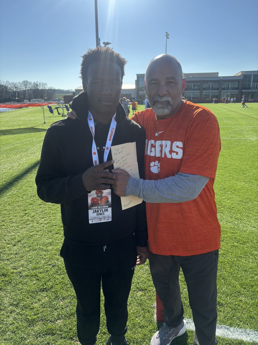 Jakylin Jones tweet media