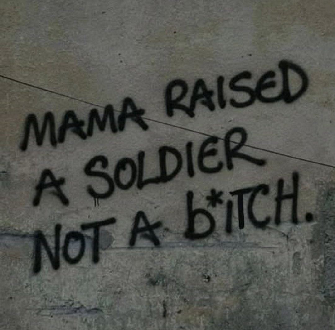 Mini Archillect tweet media