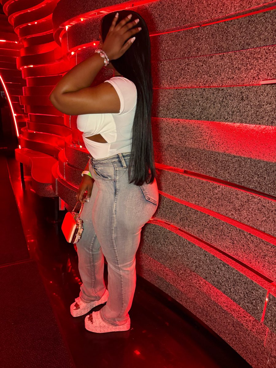 StephanieB👩🏾‍🎤💫🛸 tweet media