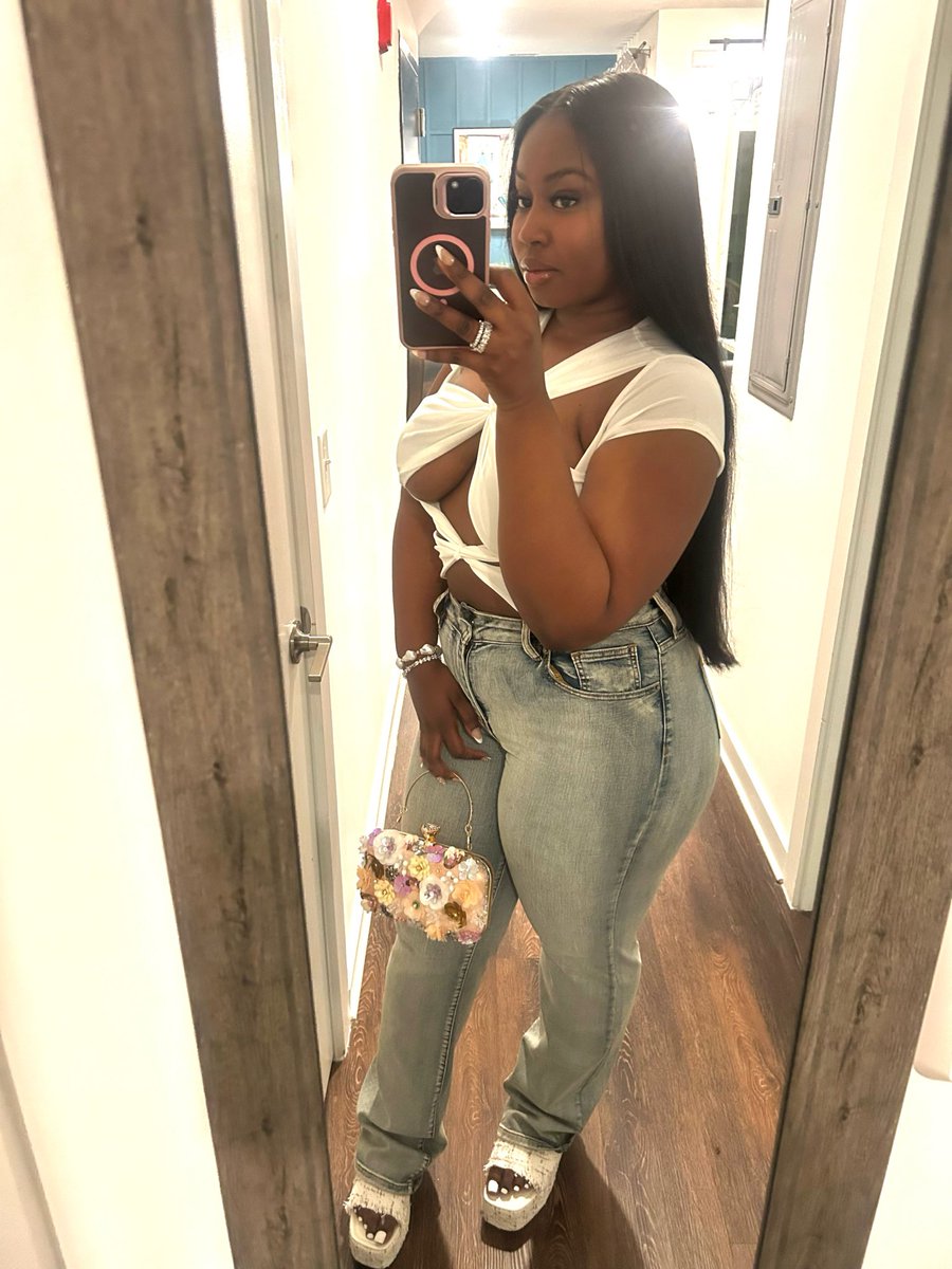 StephanieB👩🏾‍🎤💫🛸 tweet media