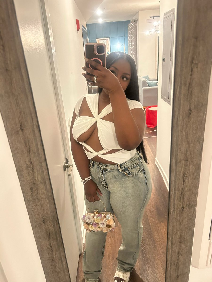 StephanieB👩🏾‍🎤💫🛸 tweet media