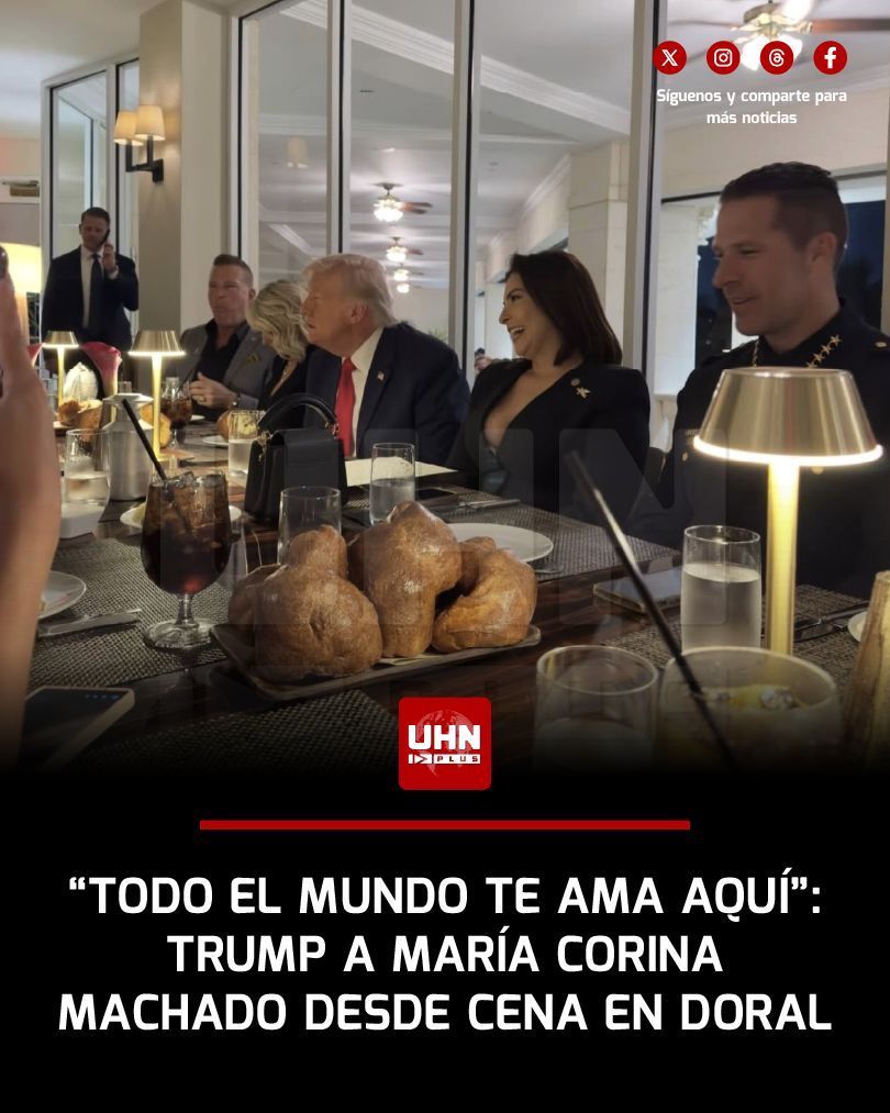 🇺🇸🇻🇪‼️ | El Presidente Donald J. Trump llamó por teléfono a María Corina Machado durante una cena en Doral junto al Secretario de Estado Marco Rubio y líderes locales, y la puso en altavoz frente a los asistentes. “Todo el mundo te ama aquí”, le dijo el mandatario a la líder