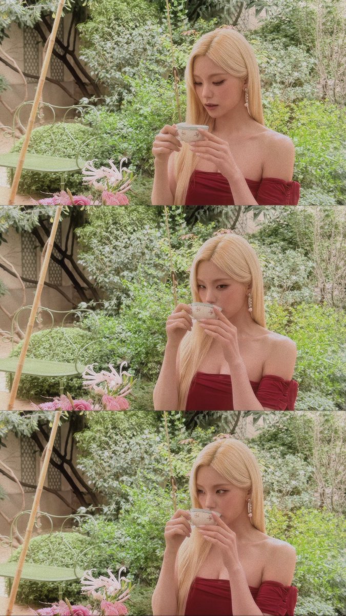 yeji bubble 🖤 tweet media