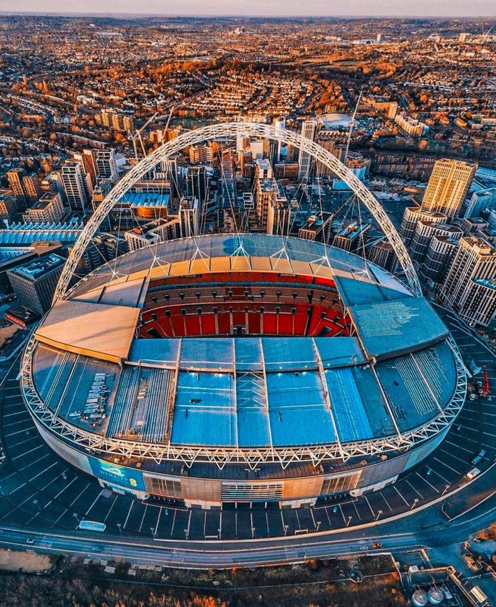 West Ham Fan Zone tweet media