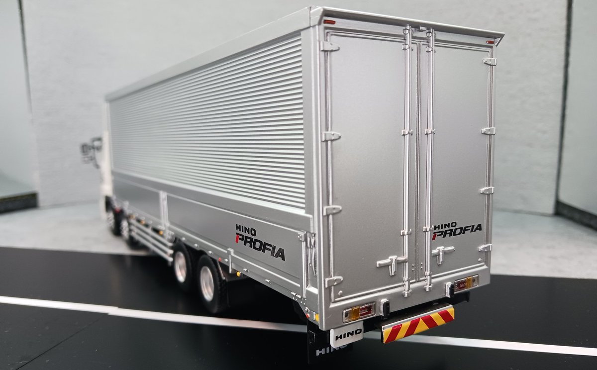 日野自動車特注非売品 1/43 日野プロフィア HINO PROFIA 珍しく