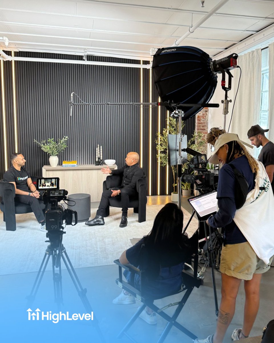 gohighlevel's tweet image. Call it Shark Week at HighLevel. 🦈🔥
We dove in, went deep, and came up with something powerful.
Talking big moves.
Making serious waves. 🌊

Trust us, you’ll want front row seats for this one. 🎥
#HighLevel #SwimmingWithSharks #BigMoves