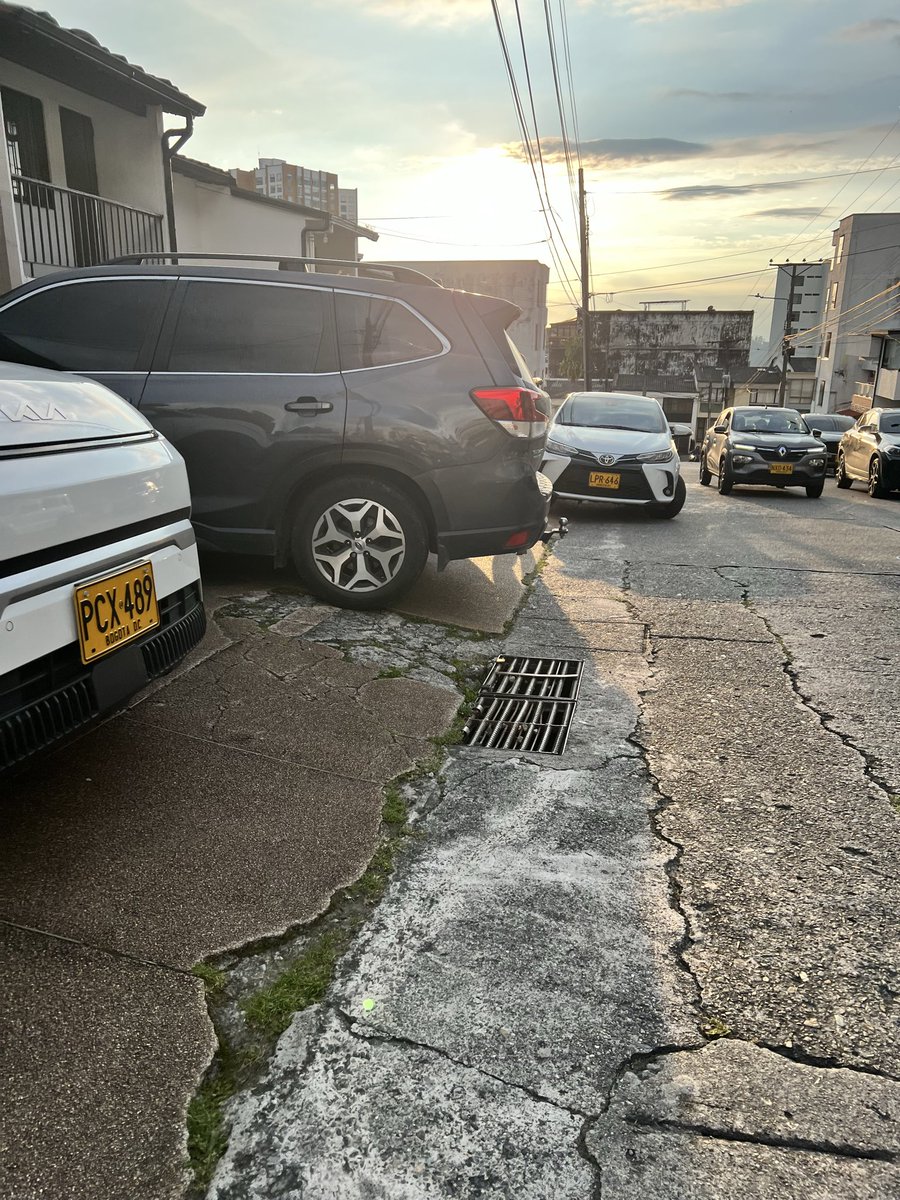 Liga Peatonal de Manizales tweet media