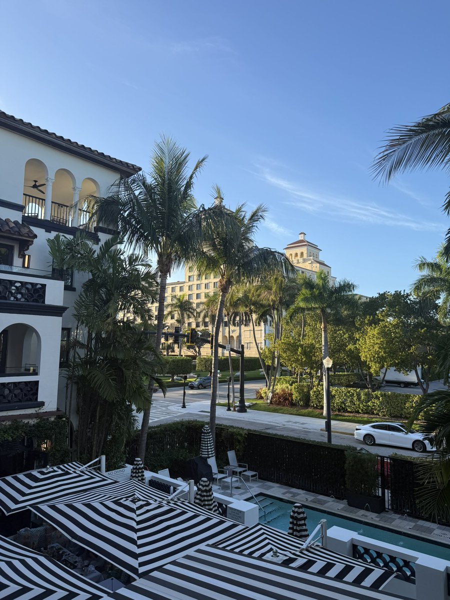 Tara Keeney tweet media