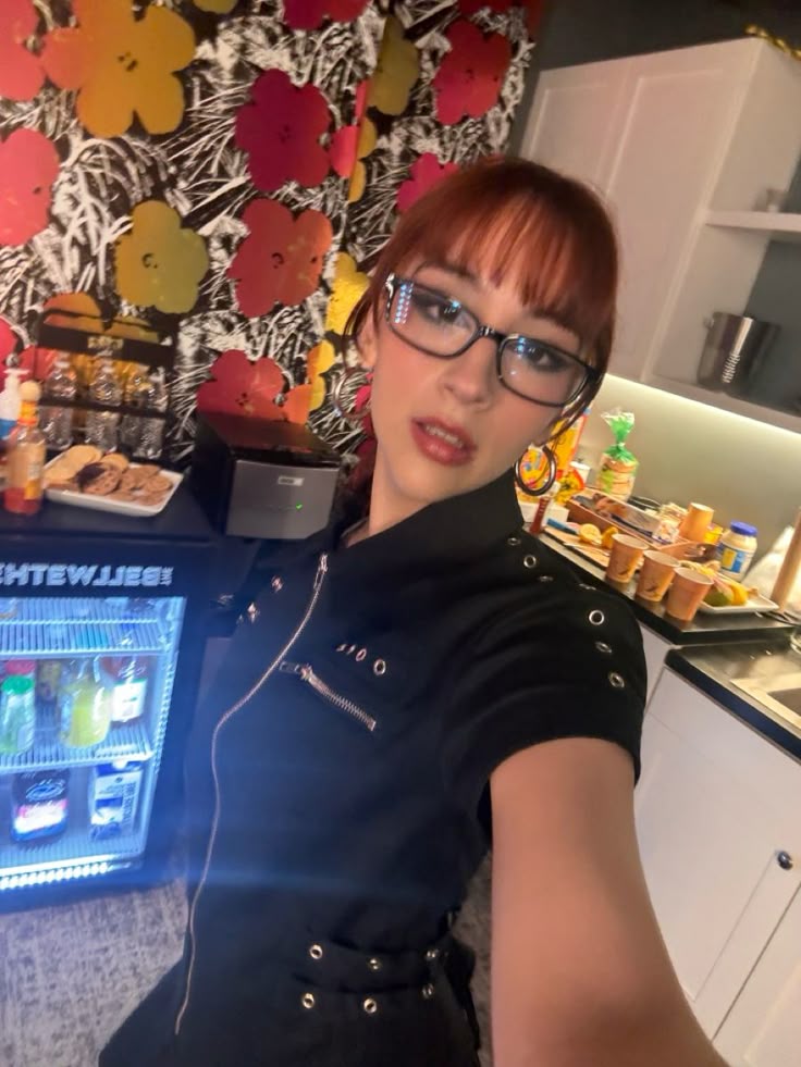 Daily Paulina Ate and Eating tweet media