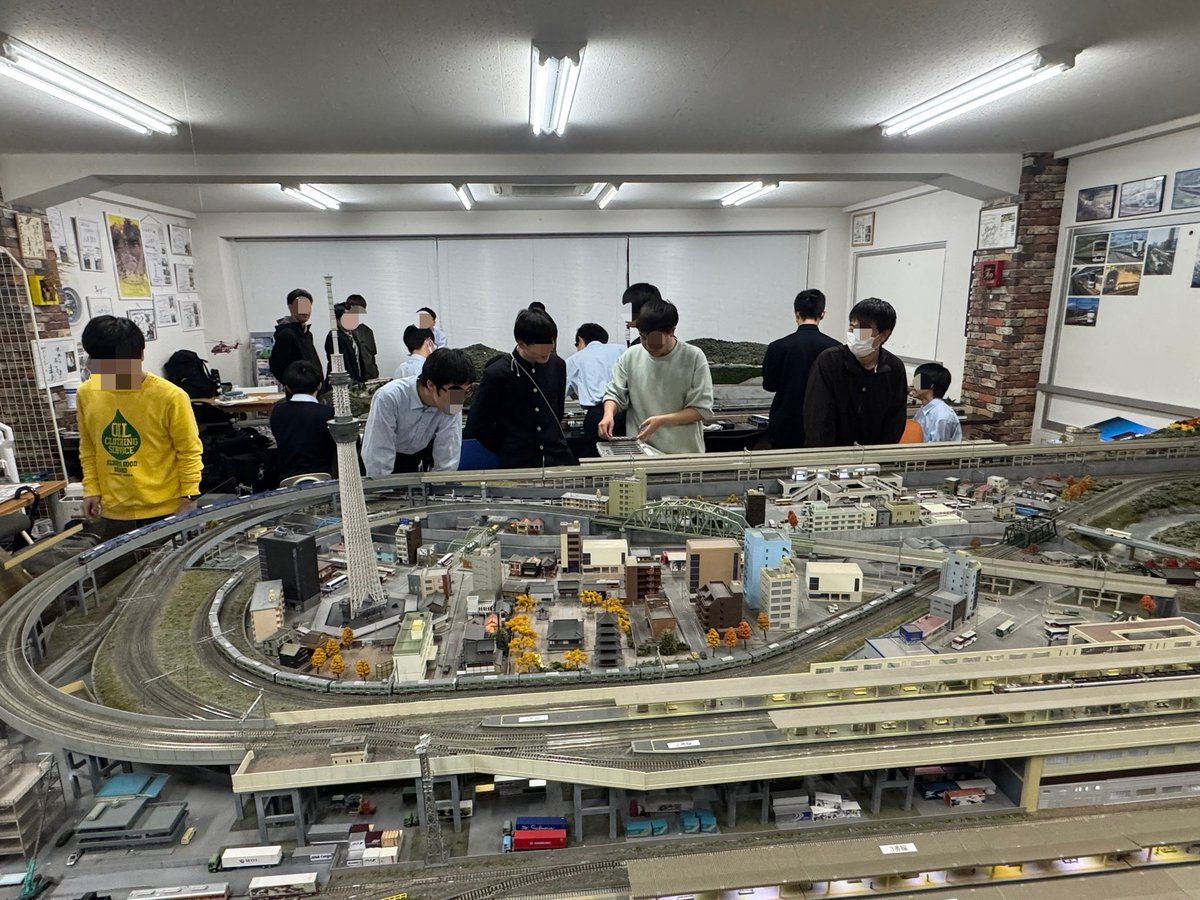 岩倉高校鉄道模型部 tweet media
