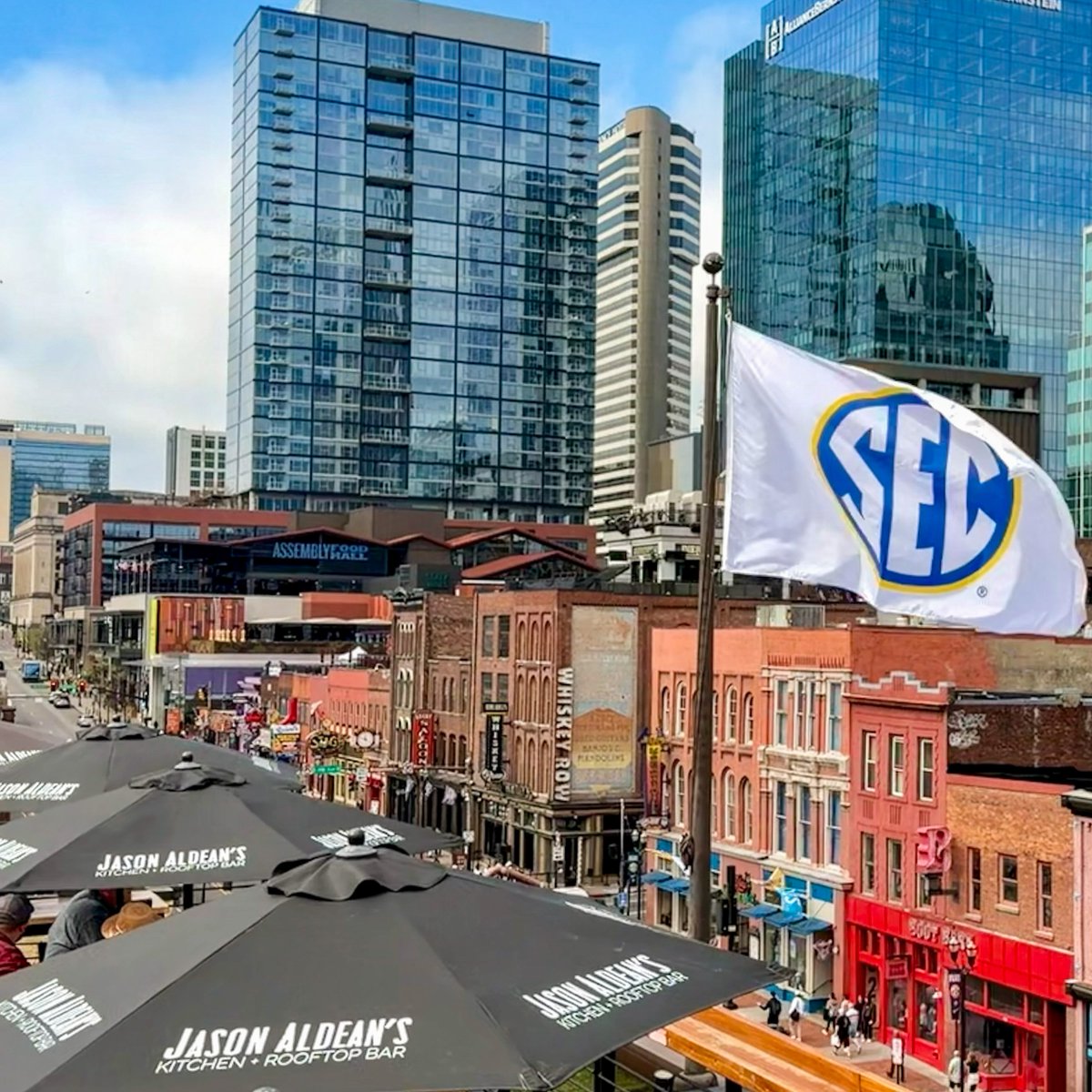 Jason Aldean's tweet media