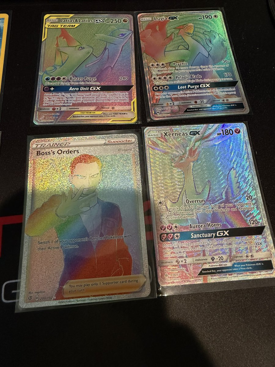 LegacyVinnie's tweet photo. Trying to sell all 10,000 of my Pokemon cards. If you or anyone else would be interested message me. #Pokémon #PokemonCards https://t.co/x9RxxnzSrB