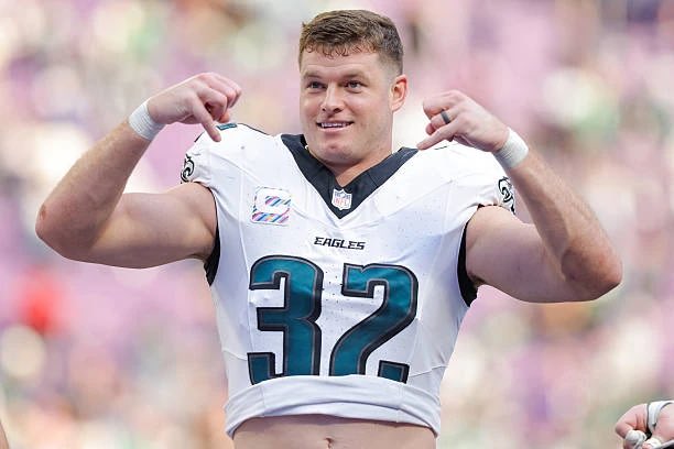 Blue42Sports's tweet photo. Safety Reed Blankenship and the Houston Texans are in agreement for a 3 year, $24.75 million deal. 

In 2025, Blankenship had 83 total tackles with 1 INT for the Eagles. https://t.co/zIUWyJNSQQ