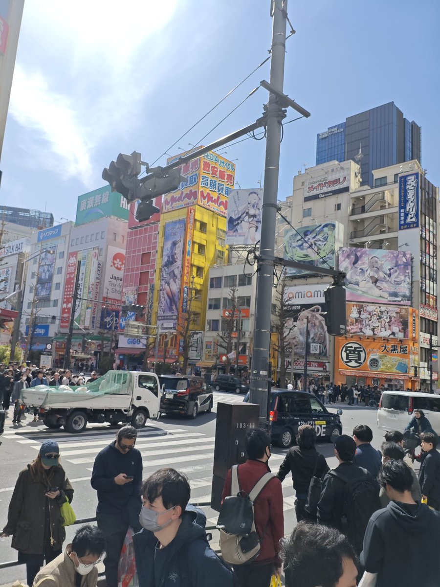 Catherine Finn tweet media