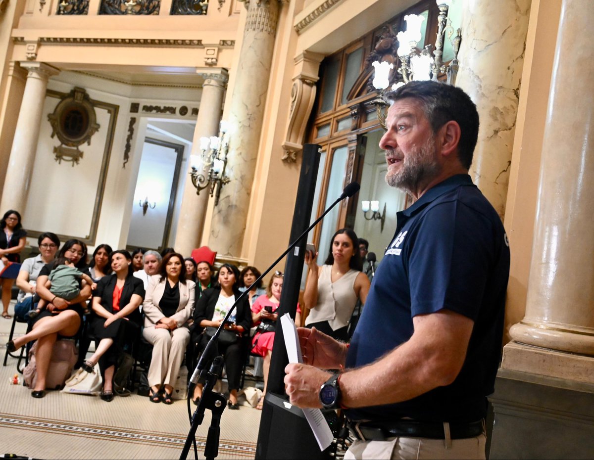 Claudio Orrego L. tweet media