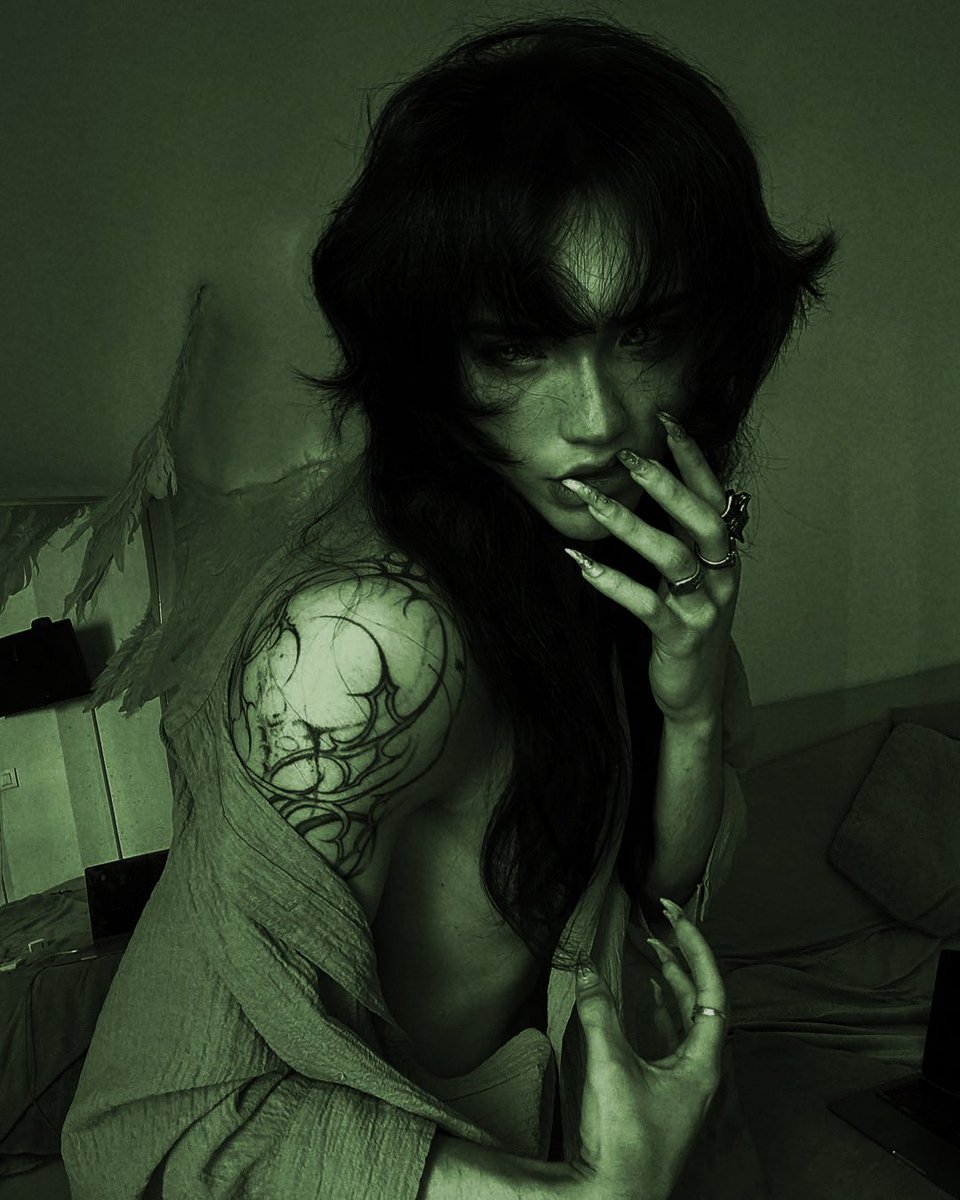 ‍ ‍ ‍ ‍ ‍‍ㄥㄖҜ丨 tweet media