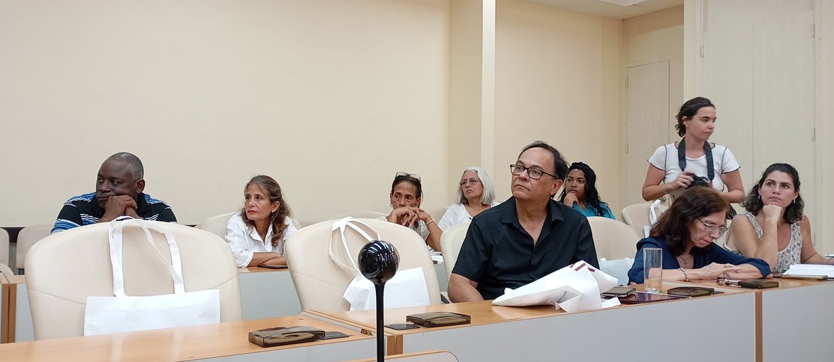 Magda Arias tweet media